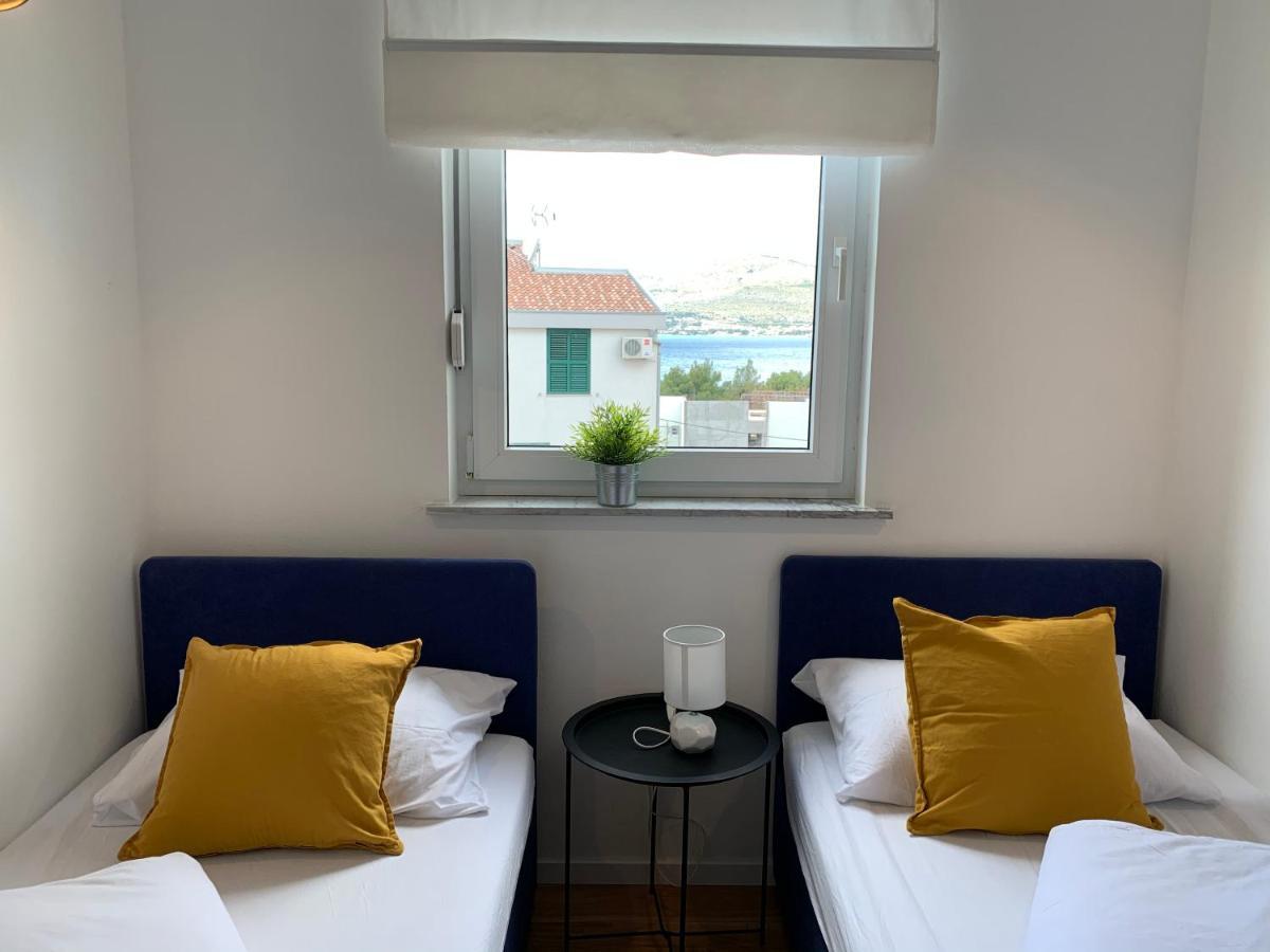 Apartments Luce Trogir Exteriör bild