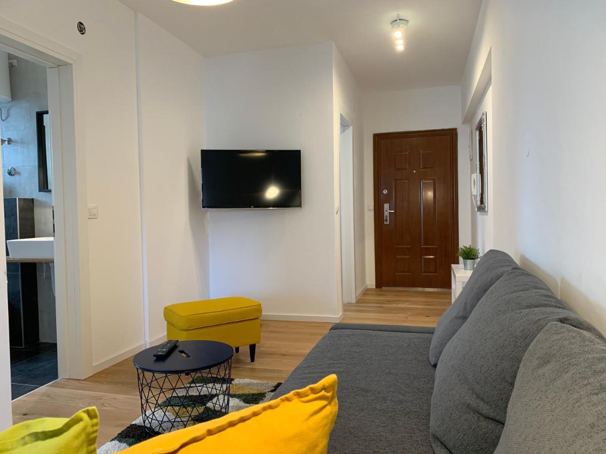 Apartments Luce Trogir Exteriör bild