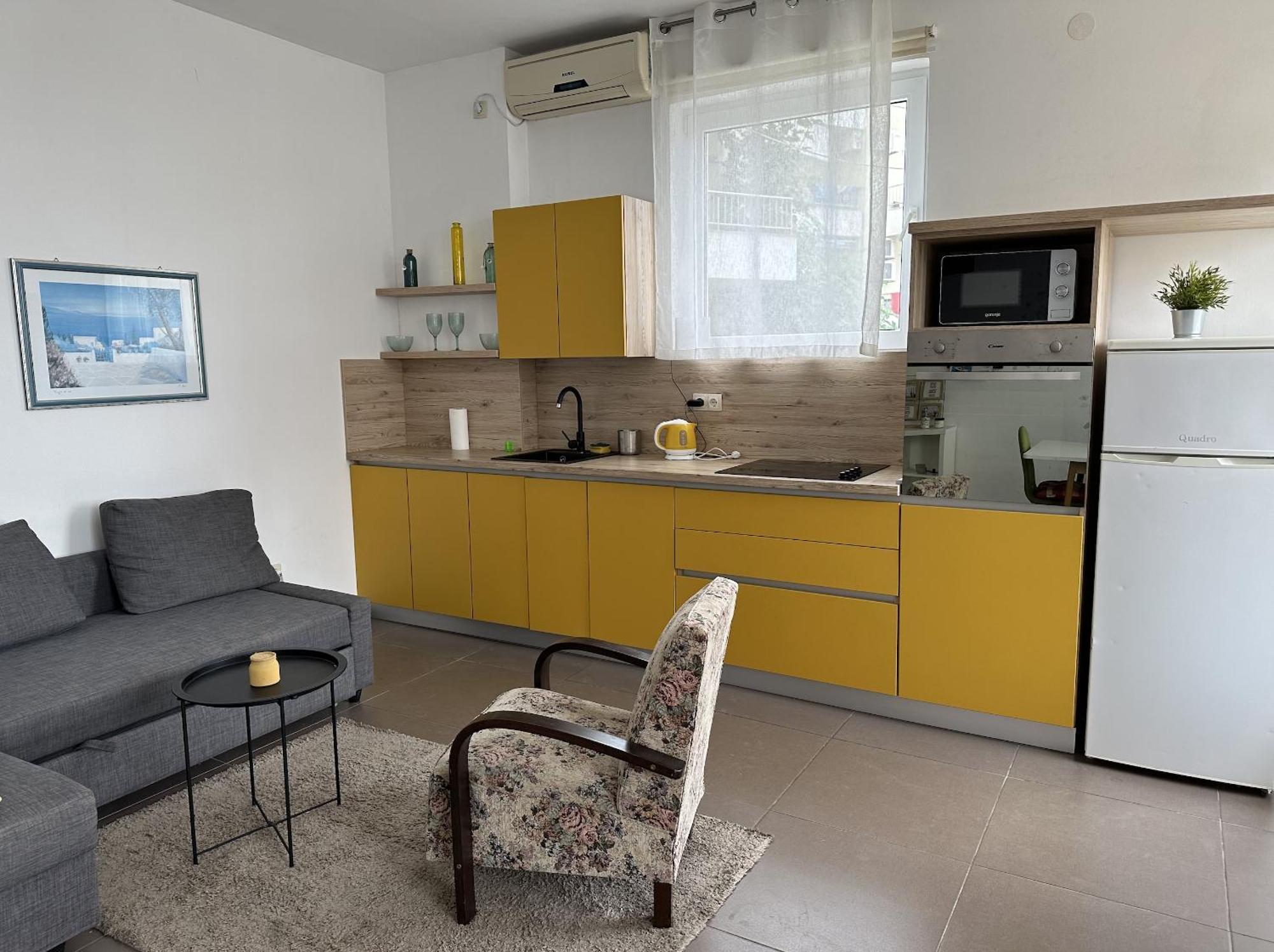 Apartments Luce Trogir Exteriör bild